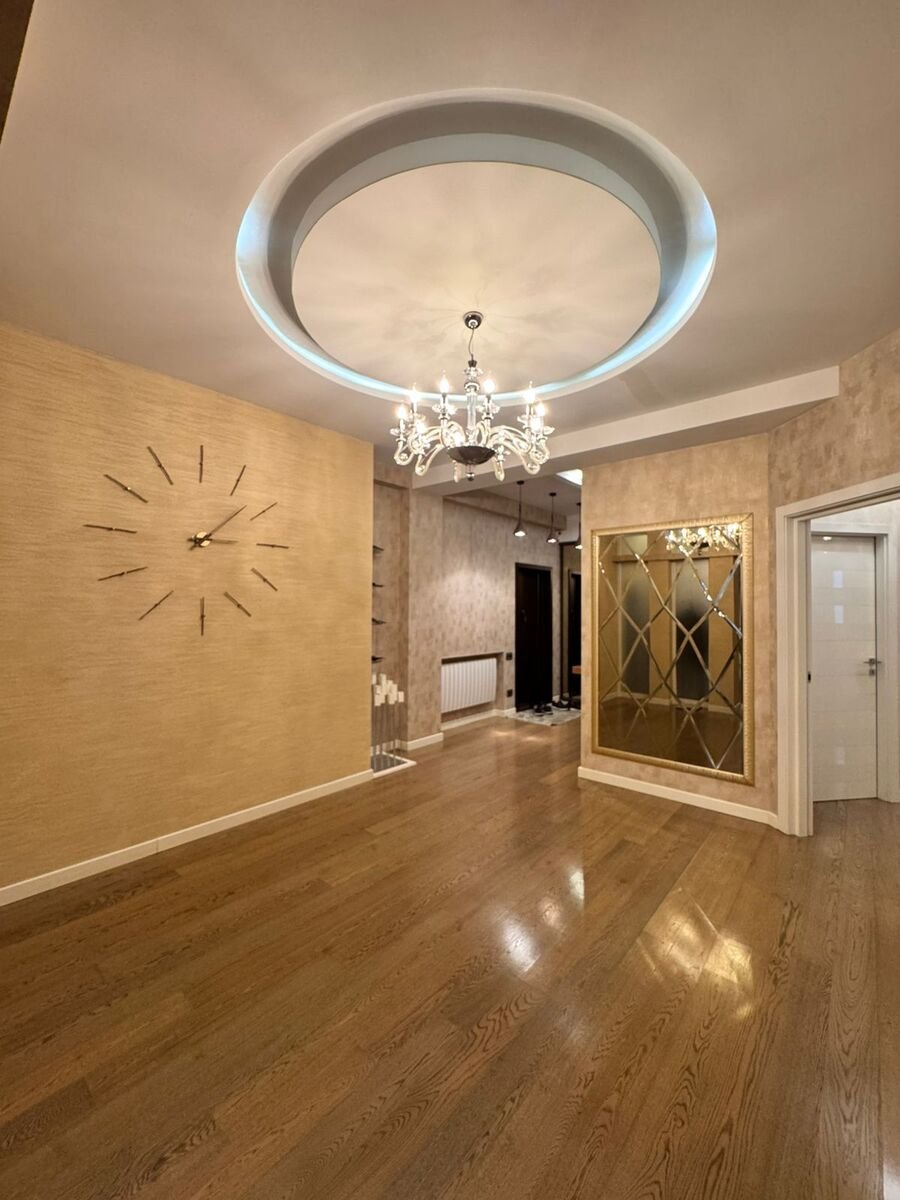 Satılır 4 otaqlı yeni tikili, 168 m², Elmlər Akademiyası m.-12