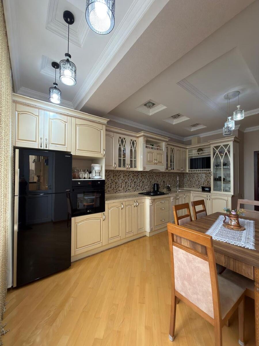 Satılır 3 otaqlı yeni tikili, 120 m², Memar Əcəmi m.-9