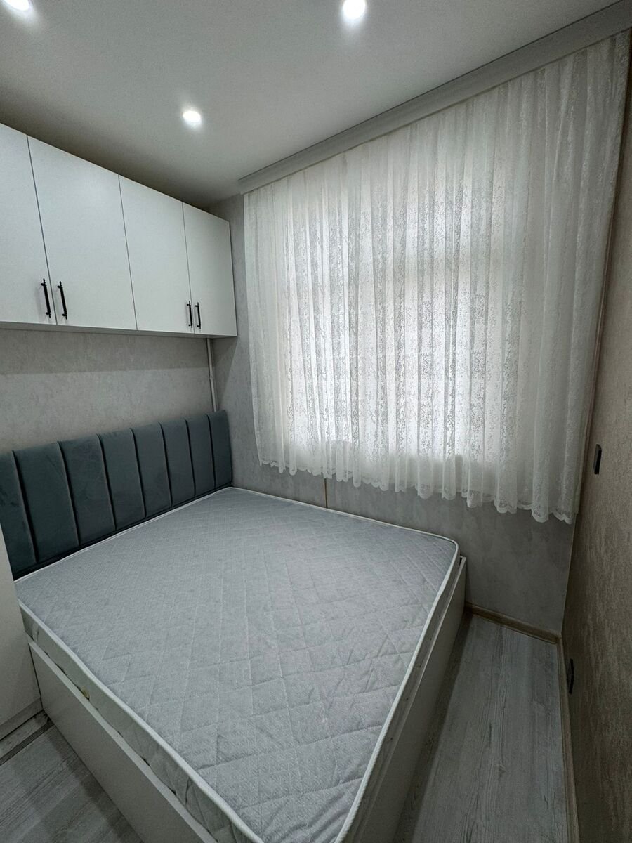 Satılır 2 otaqlı köhnə tikili, 35 m², Memar Əcəmi m.-3