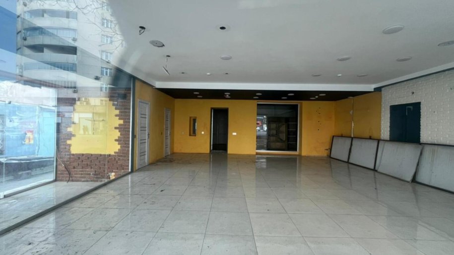 220 kv.m. obyekt icarəyə verilir, Elmlər Akademiyası m.-4