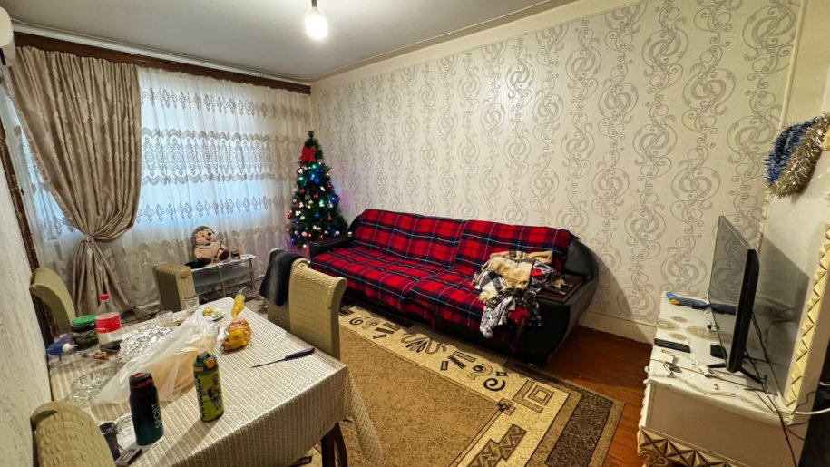 Satılır 2 otaqlı köhnə tikili, 55 m², Azadlıq Prospekti m.-1