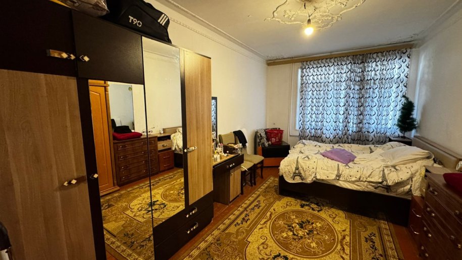 Satılır 2 otaqlı köhnə tikili, 55 m², Azadlıq Prospekti m.-4