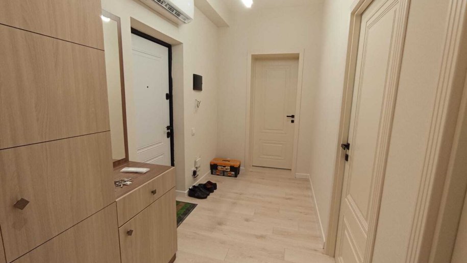 Kirayə verilir 3 otaqlı yeni tikili, 80 m², 20 Yanvar m.-14