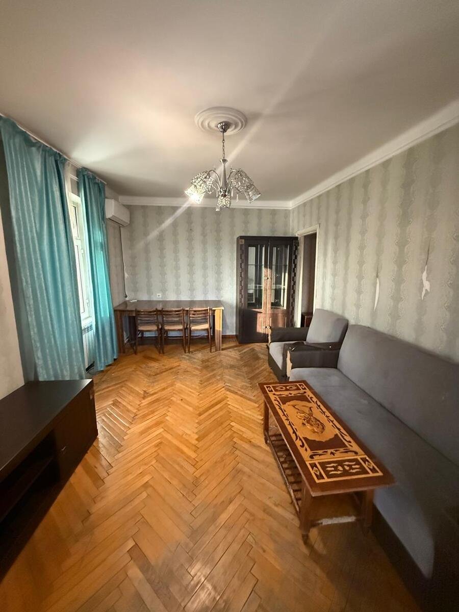 Satılır 2 otaqlı köhnə tikili, 58 m², Nərimanov-4