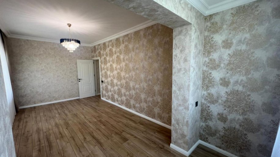 Satılır 2 otaqlı köhnə tikili, 75 m², Azadlıq Prospekti m.-12