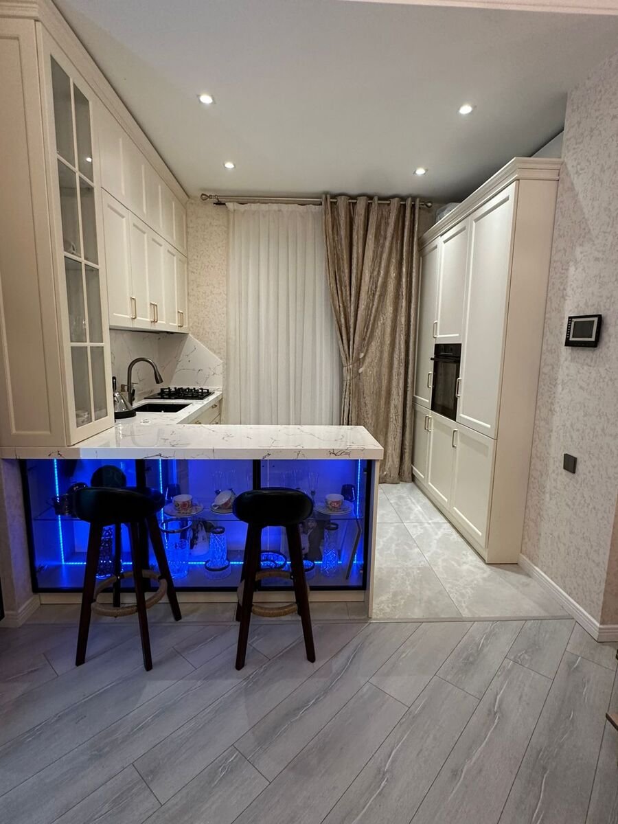 Satılır 3 otaqlı yeni tikili, 72 m², 28 May m.-5