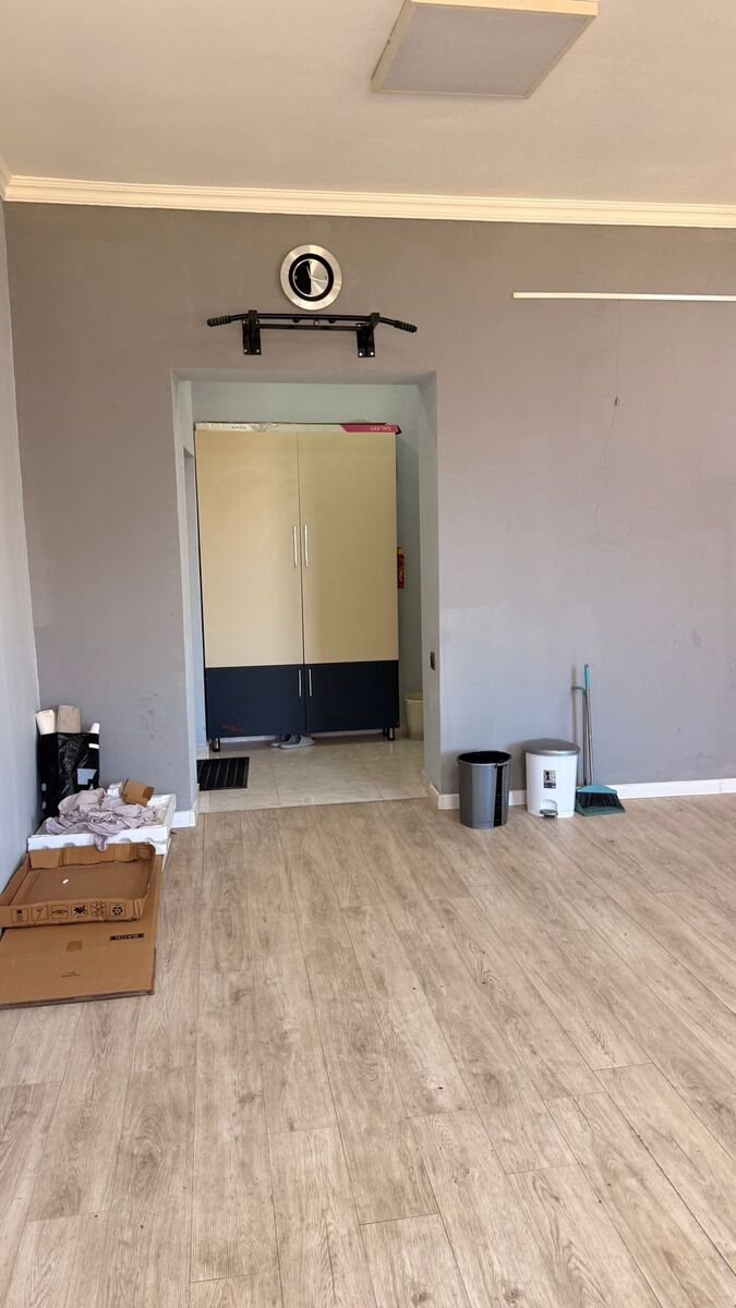 Kirayə verilir 1 otaqlı köhnə tikili, 45 m², Elmlər Akademiyası m.-3