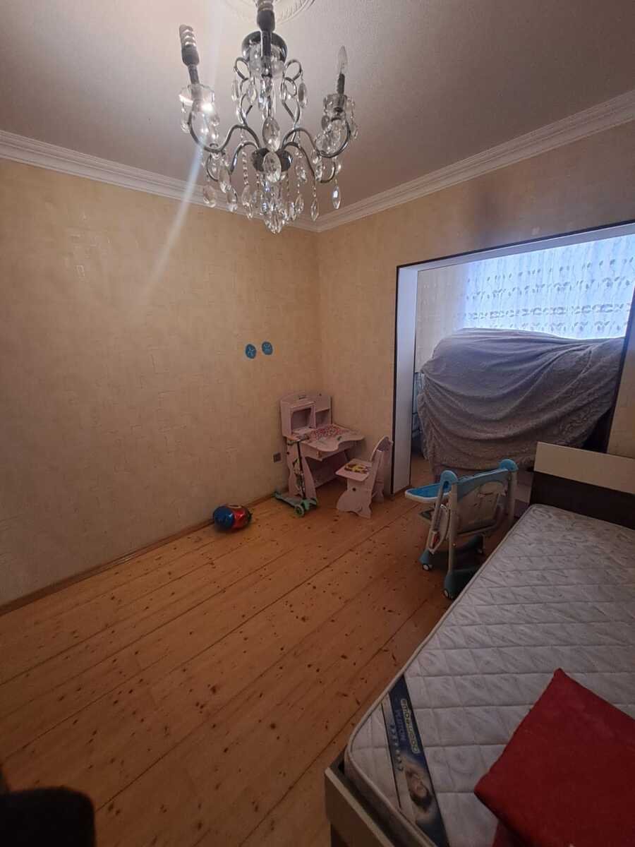 Satılır 4 otaqlı köhnə tikili, 100 m², Suraxanı-8