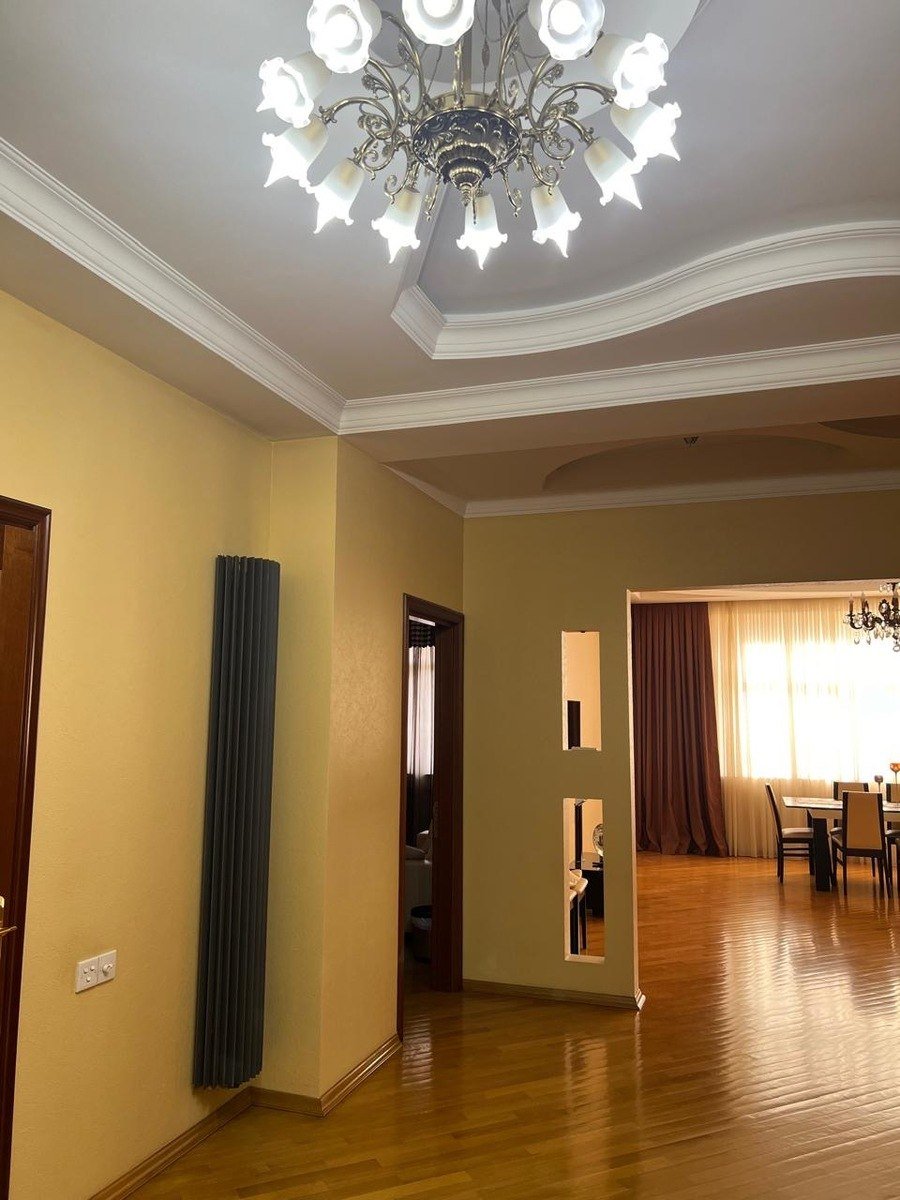 Kirayə verilir 4 otaqlı yeni tikili, 156 m², Kubinka-3