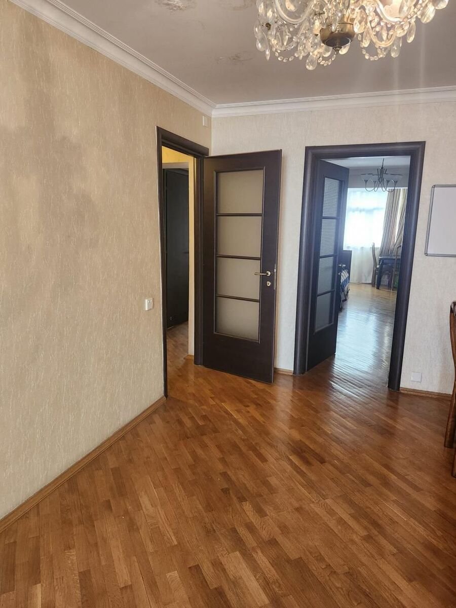 Satılır 3 otaqlı köhnə tikili, 70 m², 28 May m.-4