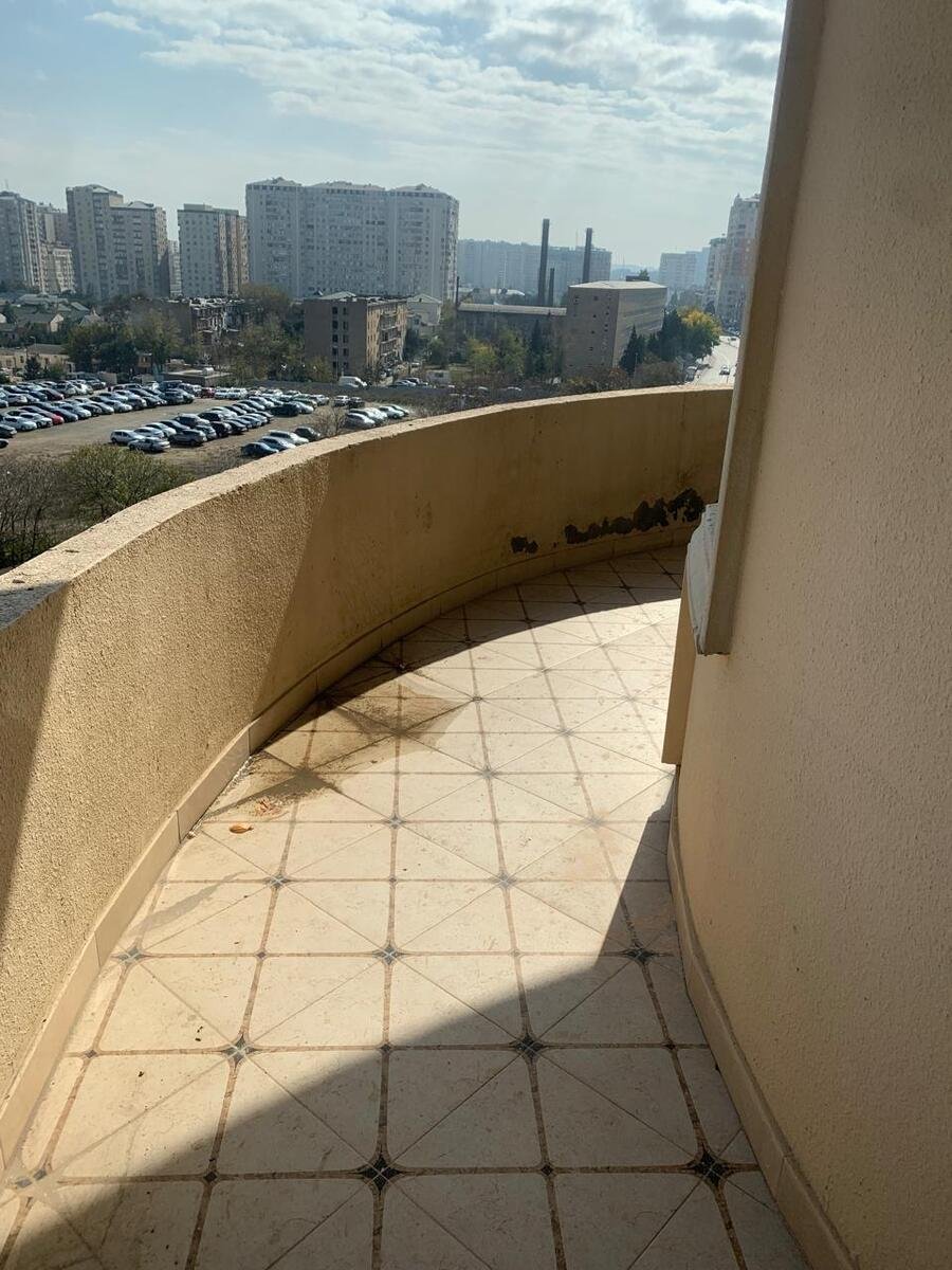 Satılır 4 otaqlı yeni tikili, 237 m², Elmlər Akademiyası m.-7