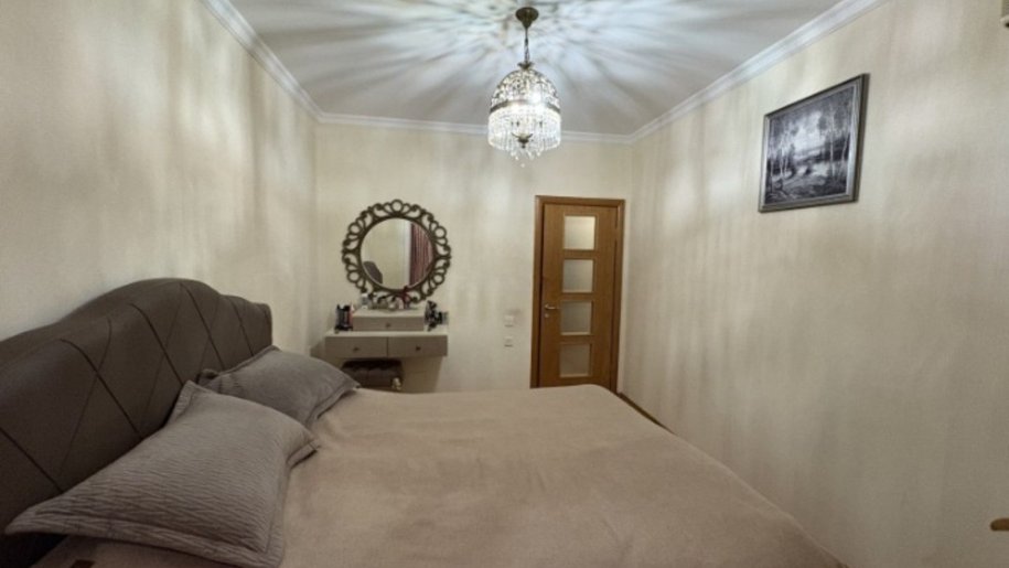 Satılır 4 otaqlı köhnə tikili, 105 m², 28 May m.-6