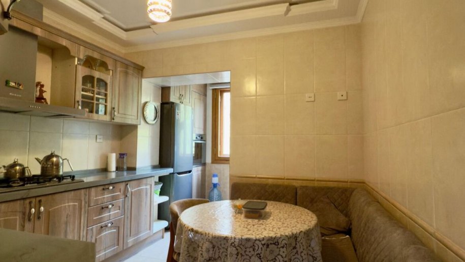 Satılır 4 otaqlı köhnə tikili, 105 m², 28 May m.-12