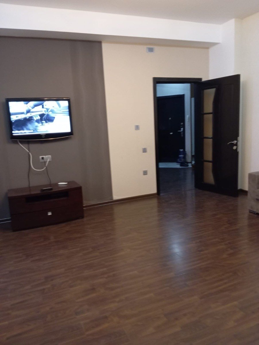 Kirayə verilir 2 otaqlı yeni tikili, 80 m², Koroğlu m.-4