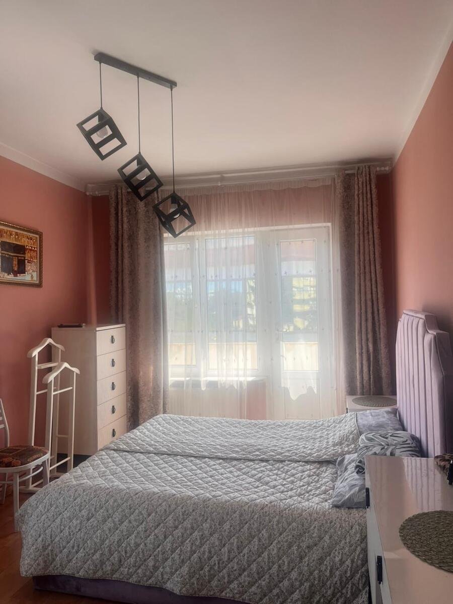 Satılır 4 otaqlı köhnə tikili, 100 m², Bakıxanov (Razin)-13