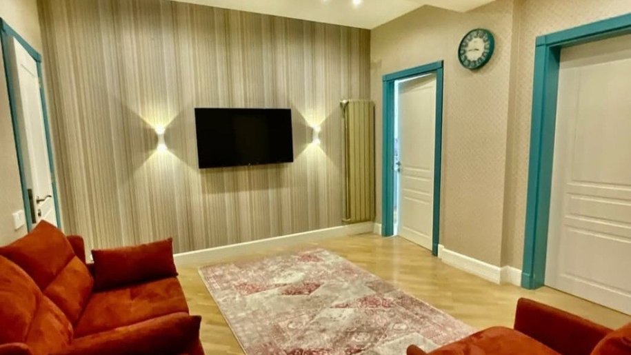 Satılır 3 otaqlı yeni tikili, 110 m², İnşaatçılar m.-3