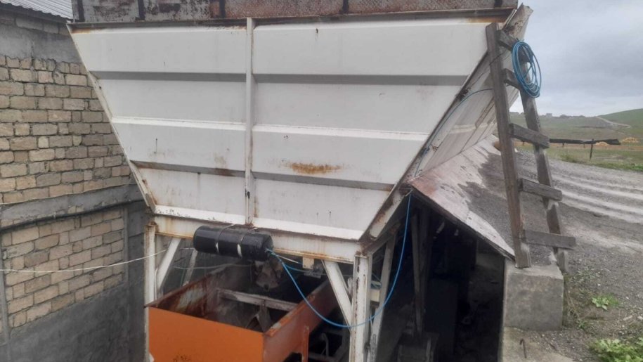 701 m<sup>2</sup> obyekt satılır, Fatmayı-4