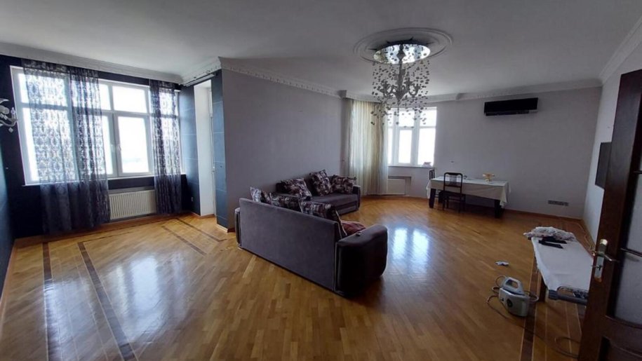 Kirayə verilir 4 otaqlı yeni tikili, 214 m², Nərimanov-1