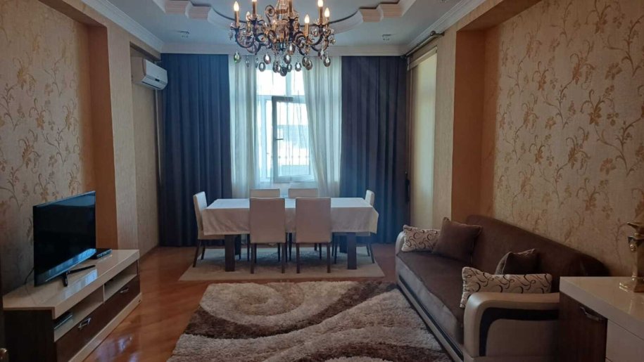 Satılır 3 otaqlı yeni tikili, 125 m², 20 Yanvar m.-2