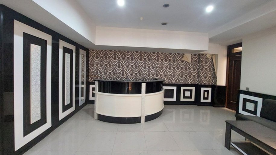 300 m<sup>2</sup> obyekt satılır, Memar Əcəmi m.-5