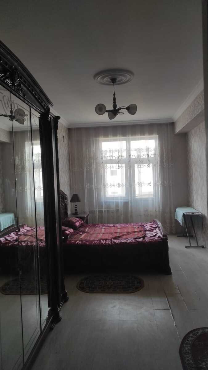 Satılır 4 otaqlı yeni tikili, 182 m², Elmlər Akademiyası m.-9