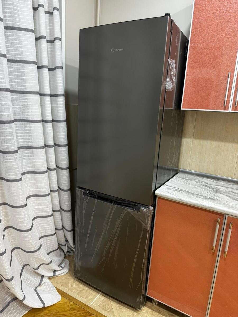 Kirayə verilir 3 otaqlı yeni tikili, 127 m², 20 Yanvar m.-15