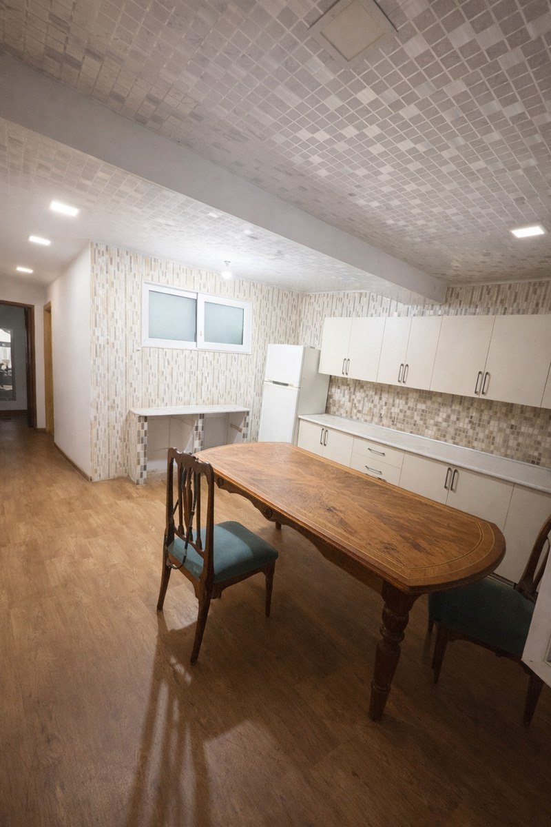 Kirayə verilir 7 otaqlı yeni tikili, 280 m², Nizami m.-6