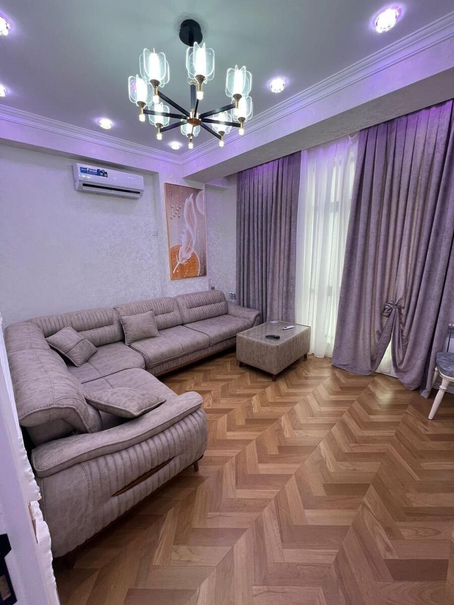 Satılır 3 otaqlı yeni tikili, 87 m², Qara Qarayev m.-3
