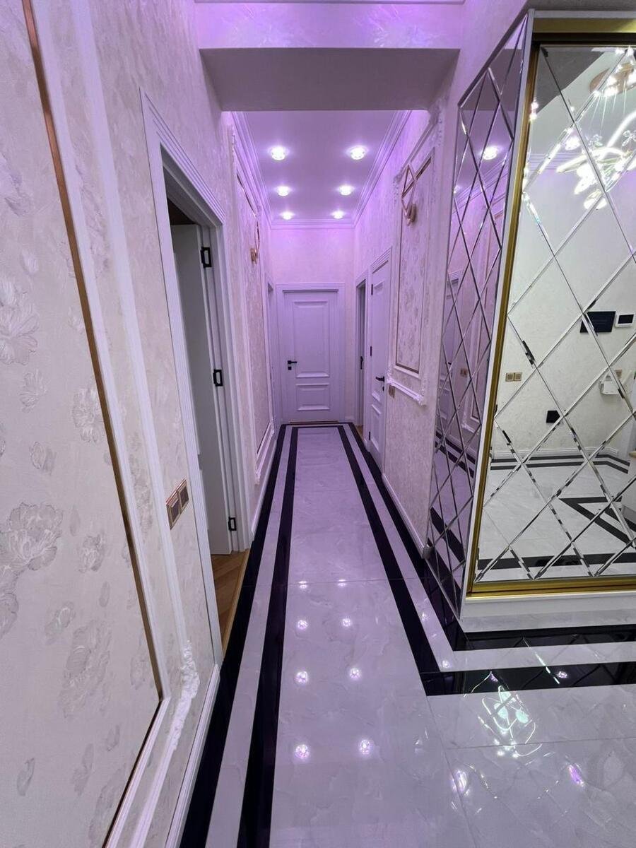 Satılır 3 otaqlı yeni tikili, 87 m², Qara Qarayev m.-11
