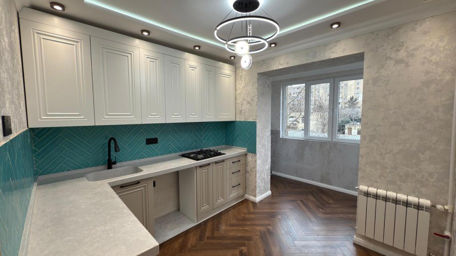 Satılır 3 otaqlı köhnə tikili, 80 m², Xalqlar dostluğu m.-10