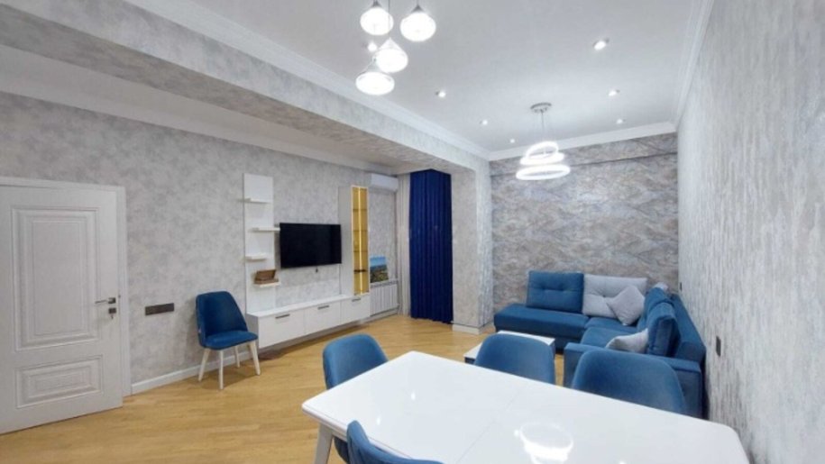 Kirayə verilir 2 otaqlı yeni tikili, 60 m², 28 May m.-2