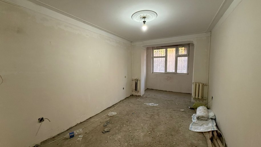 Satılır 4 otaqlı köhnə tikili, 120 m², Neftçilər m.-7