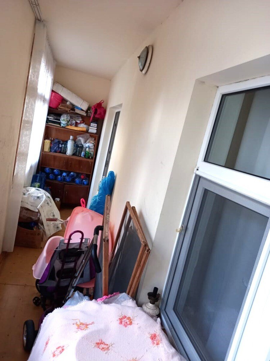 Satılır 4 otaqlı köhnə tikili, 100 m², Xalqlar dostluğu m.-20