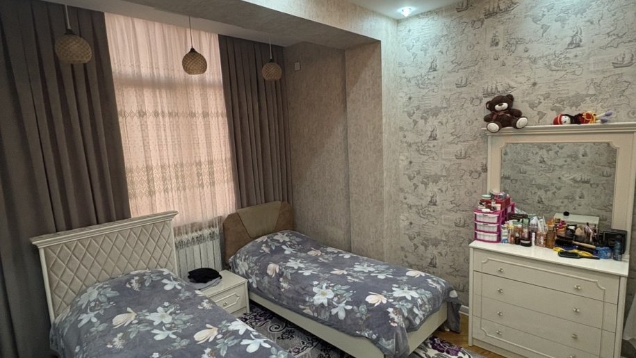 Satılır 3 otaqlı yeni tikili, 80 m², Memar Əcəmi m.-8