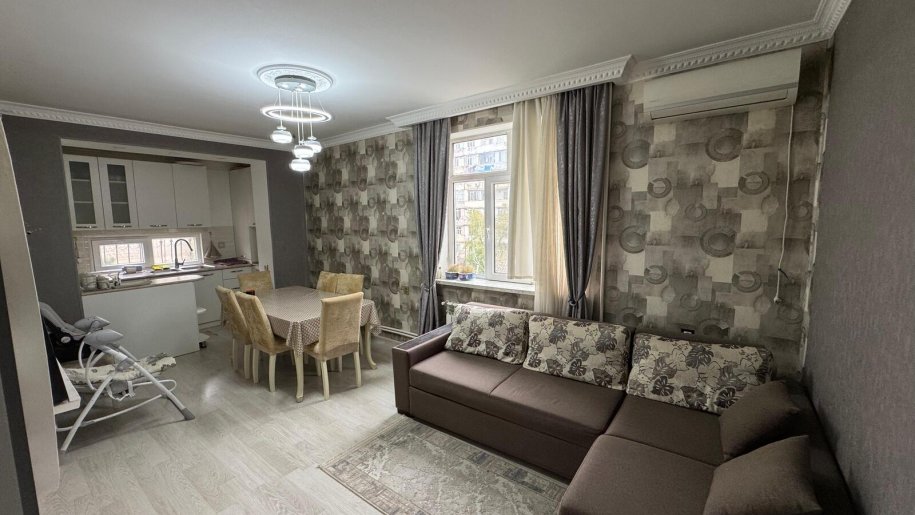 Kirayə verilir 2 otaqlı köhnə tikili, 52 m², Nəsimi m.-1