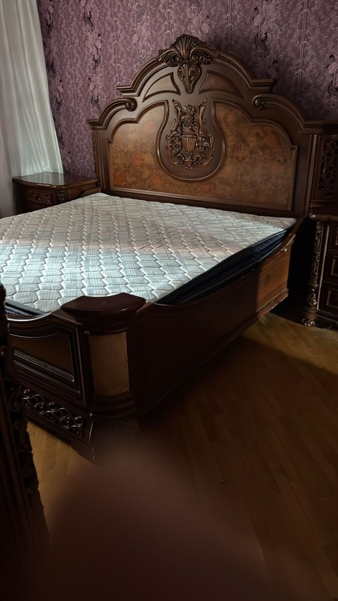 Kirayə verilir 3 otaqlı köhnə tikili, 72 m², Elmlər Akademiyası m.-4