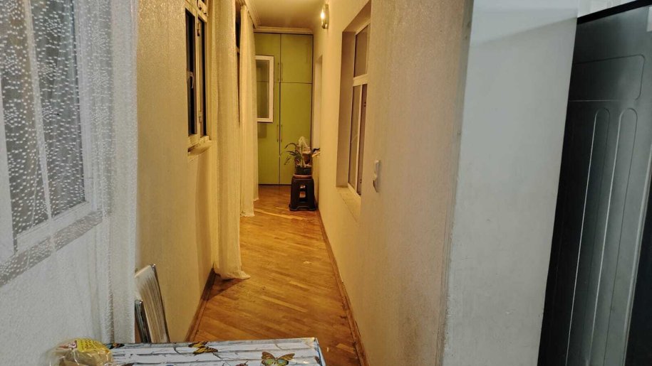 Kirayə verilir 5 otaqlı köhnə tikili, 110 m², İnşaatçılar m.-5