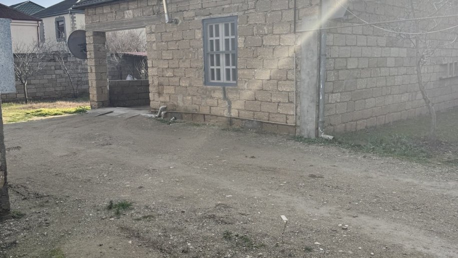 6 sot torpaq satılır, Şağan-11