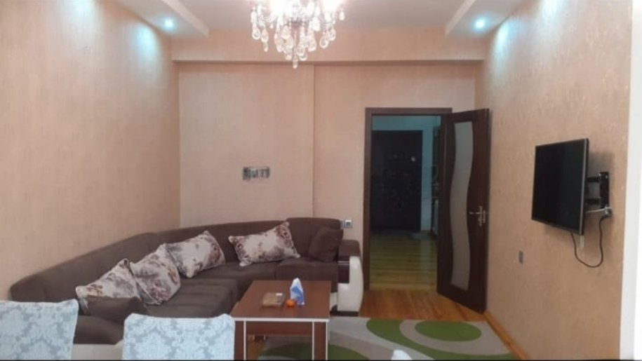 Kirayə verilir 2 otaqlı yeni tikili, 80 m², İnşaatçılar m.-1