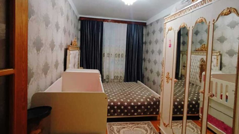Satılır 3 otaqlı köhnə tikili, 70 m², Memar Əcəmi m.-3