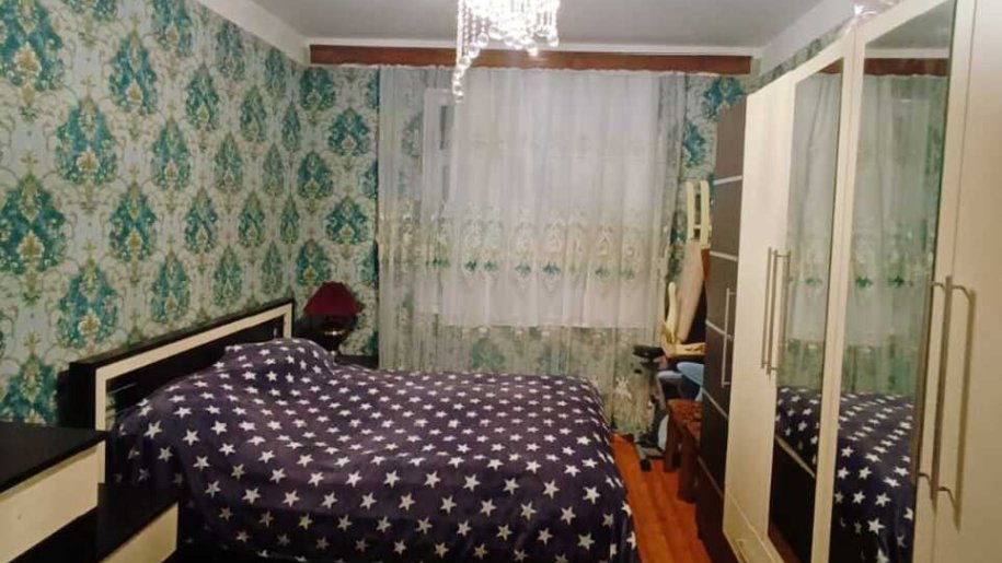 Satılır 3 otaqlı köhnə tikili, 70 m², Memar Əcəmi m.-7