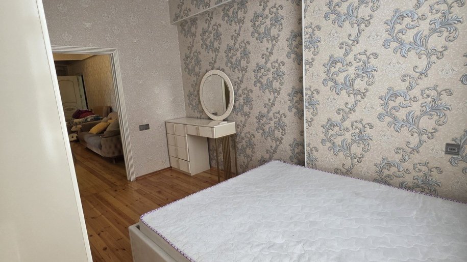 Satılır 3 otaqlı yeni tikili, 74 m², Mehdiabad-5