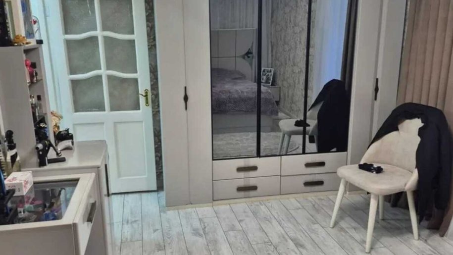 Satılır 3 otaqlı köhnə tikili, 65 m², Sumqayıt-13