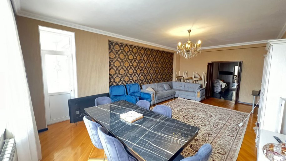 Satılır 3 otaqlı yeni tikili, 147 m², Elmlər Akademiyası m.-9