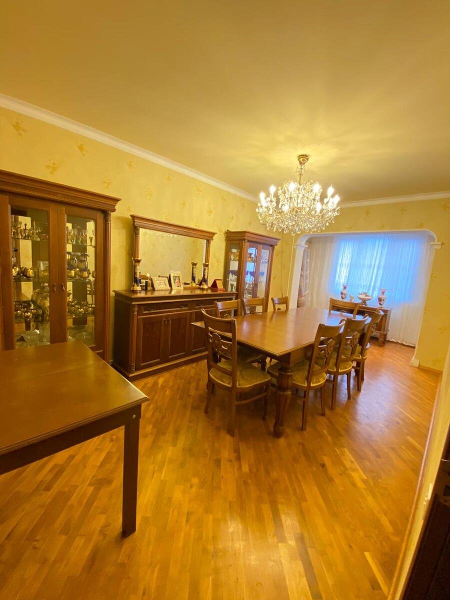 Satılır 4 otaqlı köhnə tikili, 100 m², Nəsimi m.-3