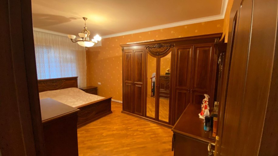 Satılır 4 otaqlı köhnə tikili, 100 m², Nəsimi m.-6