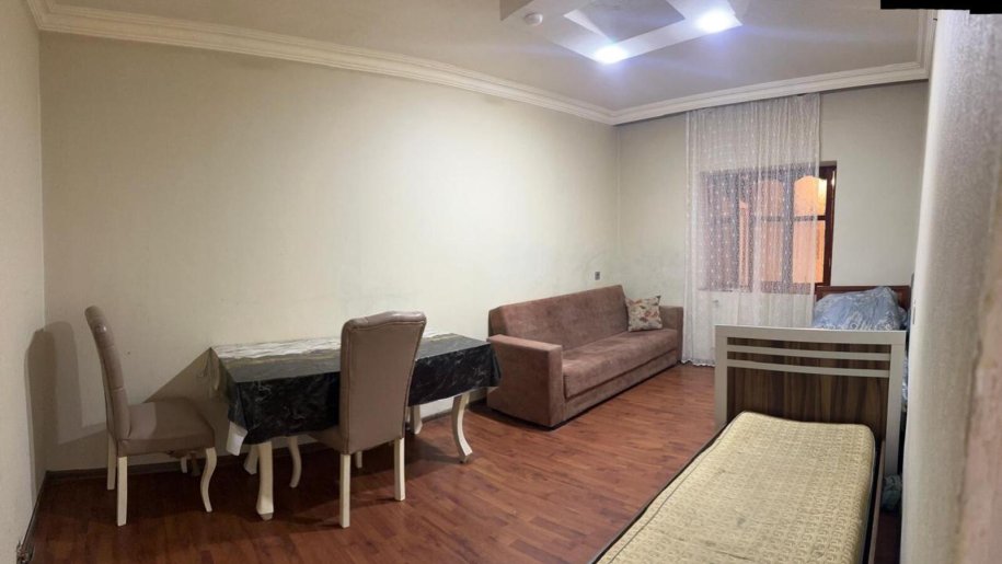 Kirayə verilir 3 otaqlı köhnə tikili, 70 m², Azadlıq Prospekti m.-1