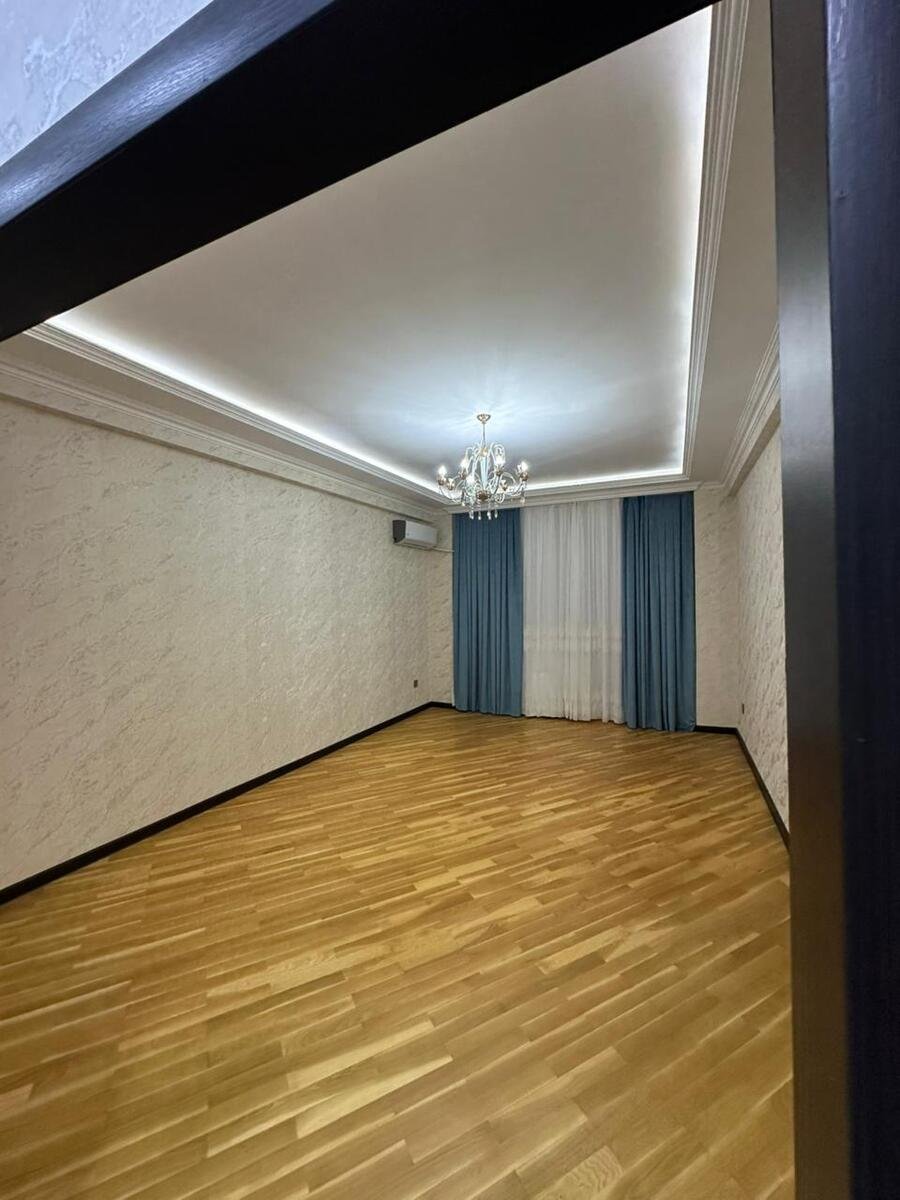 Satılır 3 otaqlı yeni tikili, 126 m², Neftçilər m.-14