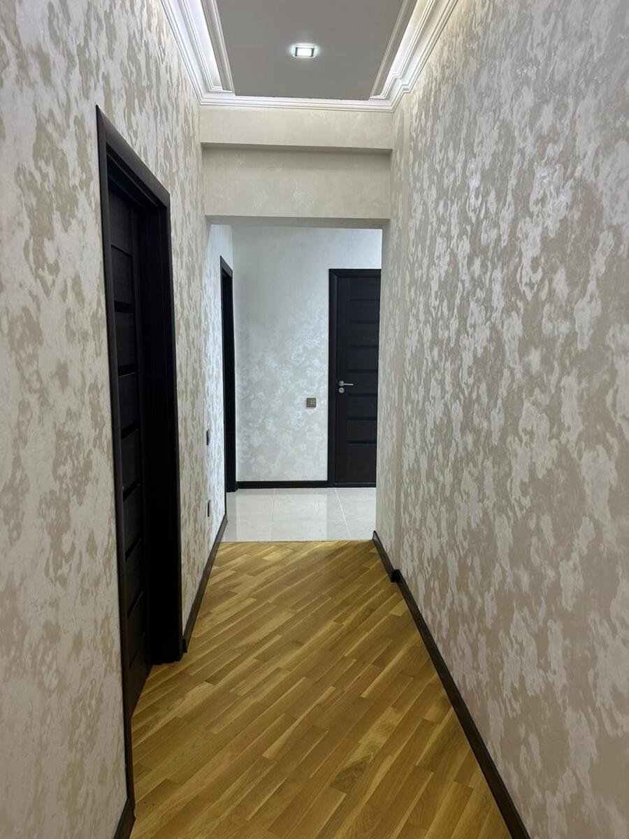 Satılır 3 otaqlı yeni tikili, 126 m², Neftçilər m.-21