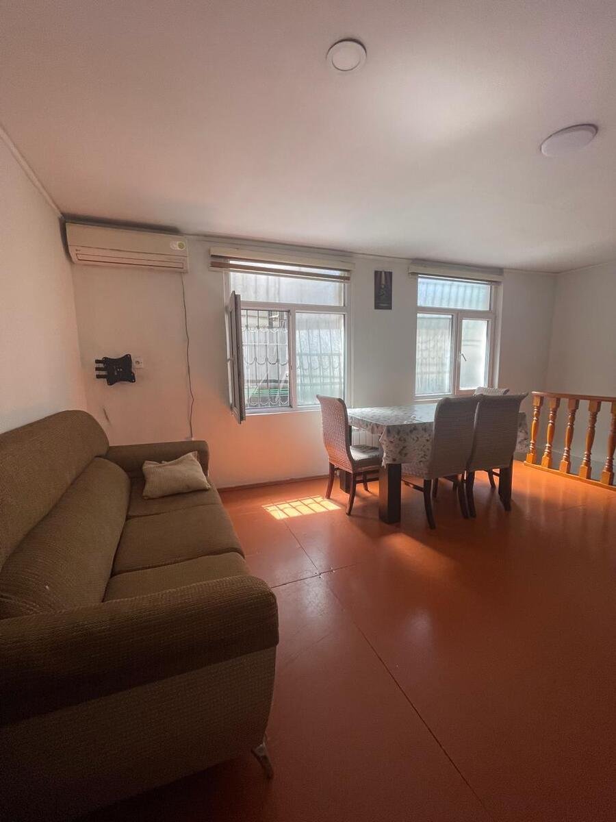 Satılır 2 otaqlı köhnə tikili, 65 m², Elmlər Akademiyası m.-10
